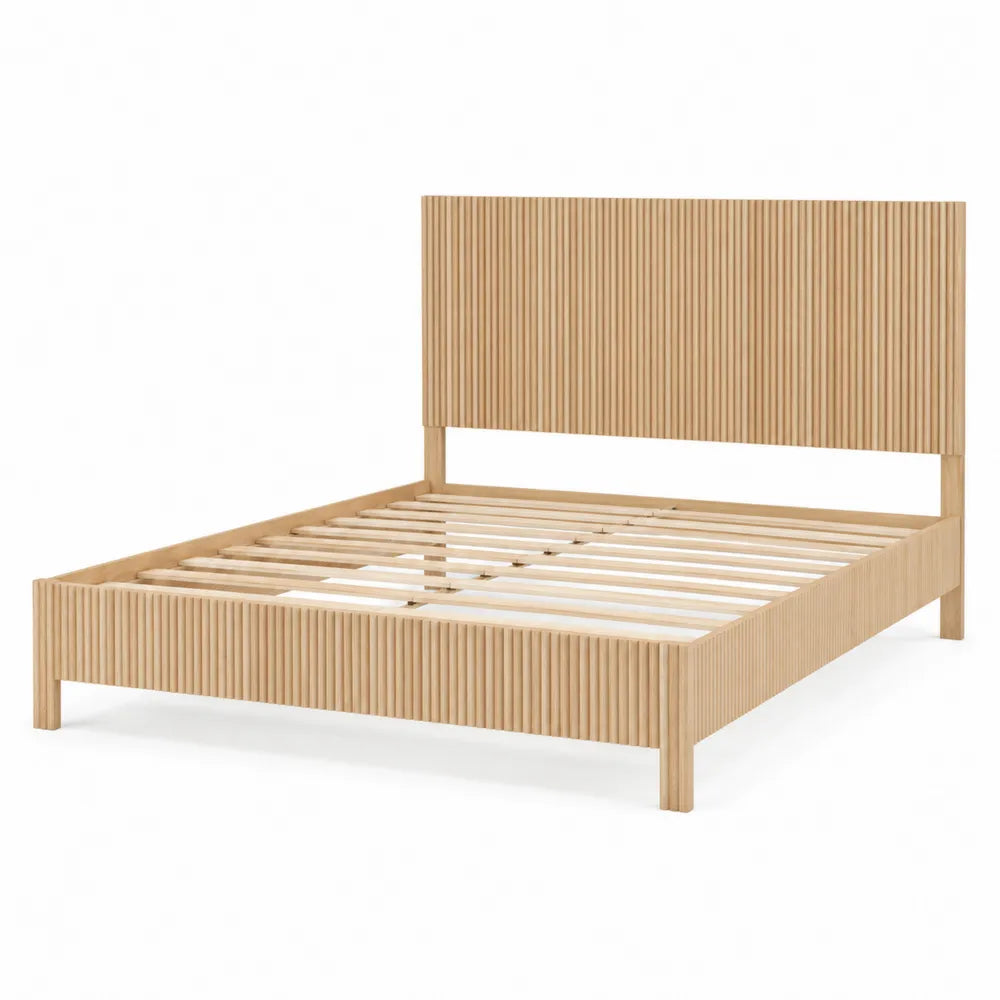 Letto matrimoniale in legno massello con testiera a doghe 200x160 cm